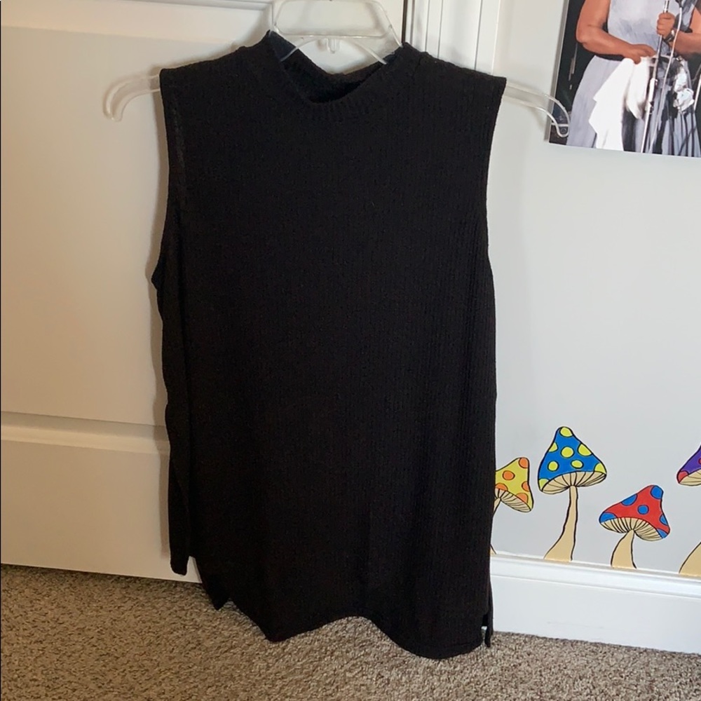 Long black tank top